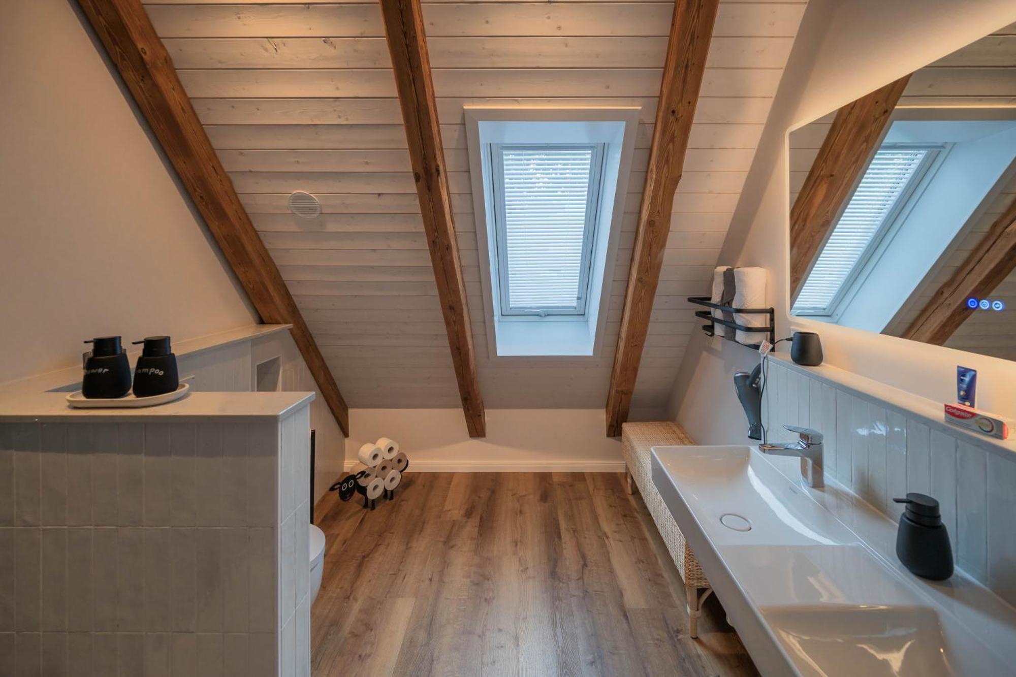 Traumhafte Ferienwohnung Am Park Шисел Екстериор снимка